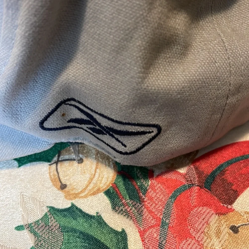 Used cap by Reebok - Picture 8 of 9